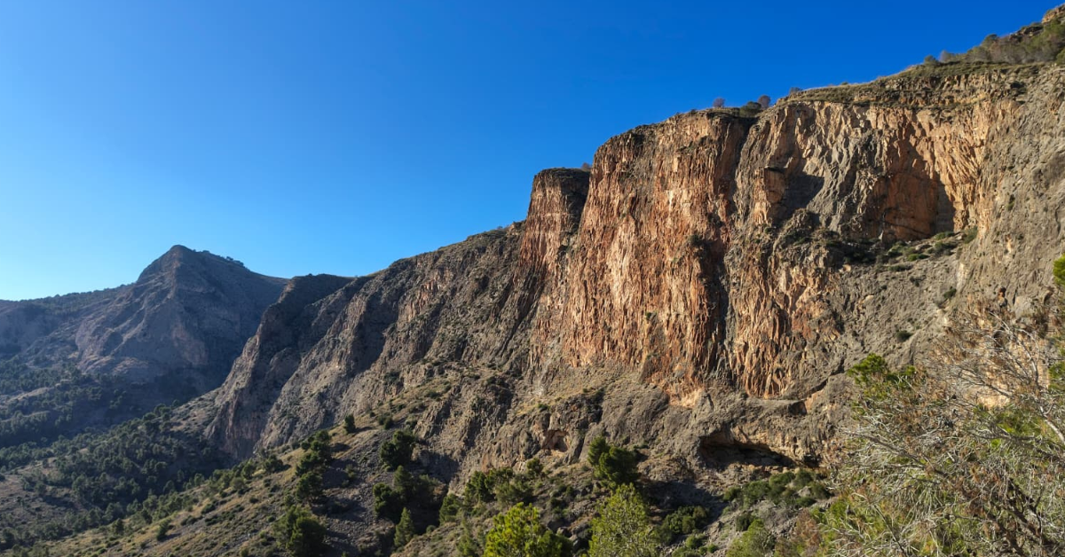Croquis Escalada Pilier Central Rincon Bonanza